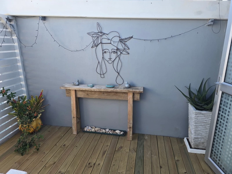 4 Bedroom Property for Sale in West Bank Eastern Cape